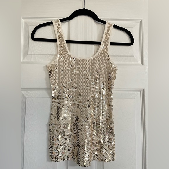 Express Gold Sequin Tank Top - Picture 3 of 4